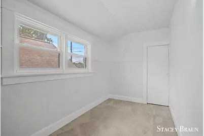 1009 Courtney Street NW, Grand Rapids, MI 49504 - Photo 21