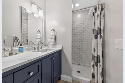5488 Elmhurst Drive #21, Trenton, MI 48183 - Photo 27