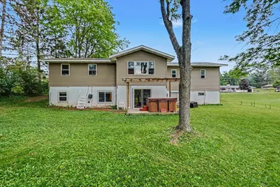 412 W Church Avenue, Reed City, MI 49677 - Photo 15