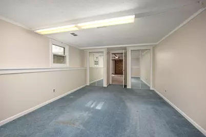 6914 Brooklyn Avenue SE, Grand Rapids, MI 49508 - Photo 25