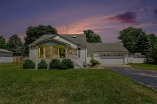 728 Ohio Ave, Fremont, MI 49412 - Photo 1