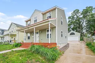 2123 Lakeshore Dr, Muskegon, MI 49441 - Photo 3