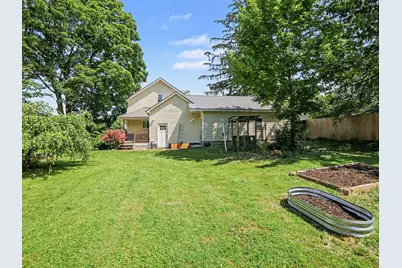206 E Broadway Street, Scottville, MI 49454 - Photo 25