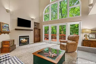 10288 Hathaway Drive, Greenville, MI 48838 - Photo 9