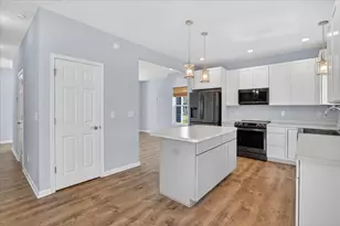 447 Oakwood Dr, Charlotte, MI 48813 - Photo 19