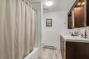 7763 Anway Dr, Battle Creek, MI 49014 - Photo 13