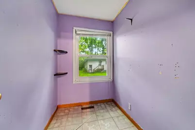 2356 E Napier Avenue, Benton Harbor, MI 49022 - Photo 15