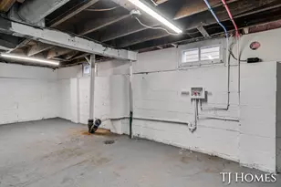 1031 Ada Ave, Muskegon, MI 49442 - Photo 31