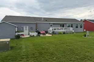 3688 Hollyfield Dr, Cedar Springs, MI 49319 - Photo 39