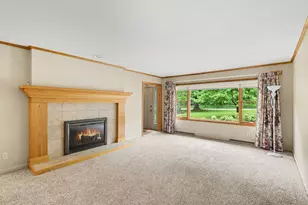 10691 Roepke Rd, Chelsea, MI 48118 - Photo 5