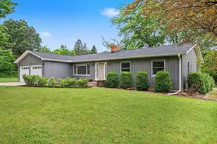 10691 Roepke Rd, Chelsea, MI 48118 - Photo 3