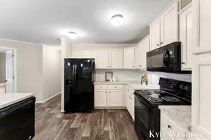 704 Chestnut, Howard City, MI 49329 - Photo 9