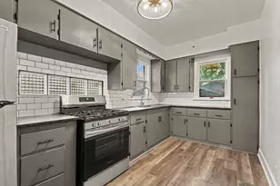 1810 Lafayette Ave SE, Grand Rapids, MI 49507 - Photo 7