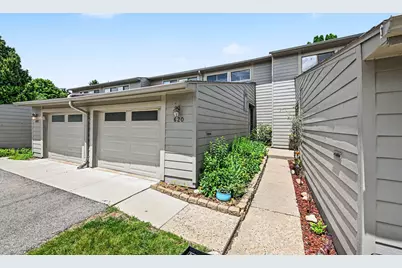 620 Peninsula Court, Ann Arbor, MI 48105 - Photo 3