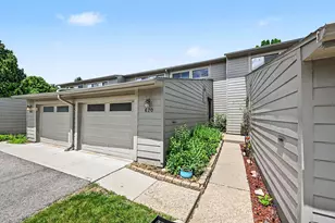 620 Peninsula Ct, Ann Arbor, MI 48105 - Photo 3