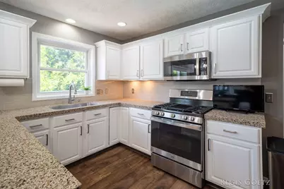 5459 Stowehill Drive SE, Kentwood, MI 49508 - Photo 17