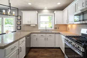 5459 Stowehill Dr SE, Kentwood, MI 49508 - Photo 19