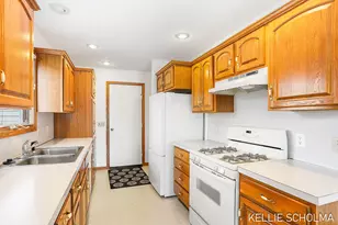 11386 Ripple Dr, Allendale, MI 49401 - Photo 15