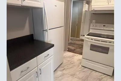 30220 Southfield Road #243, Southfield, MI 48076 - Photo 5