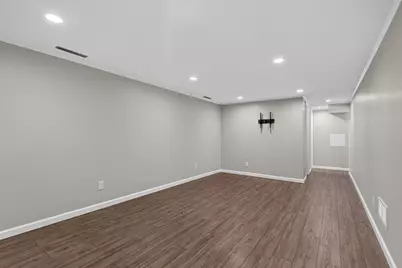 2553 Bristol Terrace, Saint Joseph, MI 49085 - Photo 13