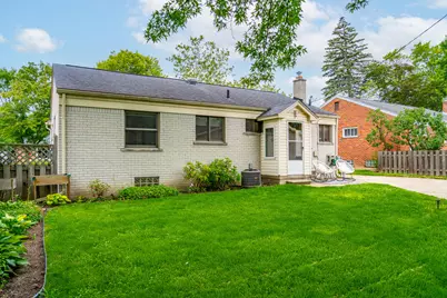 24024 Colchester Drive, Farmington, MI 48336 - Photo 7
