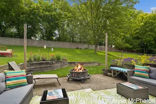 3240 Sunrise St SE, Grand Rapids, MI 49508 - Photo 39