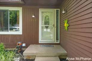 3240 Sunrise St SE, Grand Rapids, MI 49508 - Photo 5
