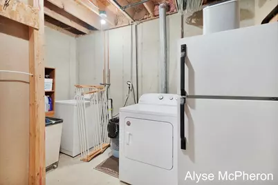 3240 Sunrise Street SE, Grand Rapids, MI 49508 - Photo 31