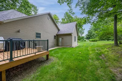 10372 Mountain View Trail, Canadian Lakes, MI 49346 - Photo 9