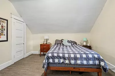 54 Frisbie Avenue, Battle Creek, MI 49037 - Photo 13