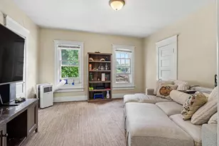 54 Frisbie Ave, Battle Creek, MI 49037 - Photo 13