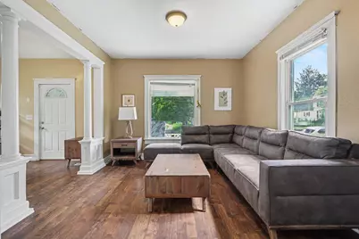 54 Frisbie Avenue, Battle Creek, MI 49037 - Photo 5