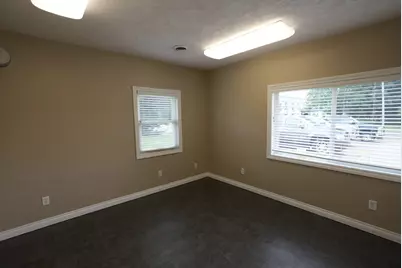 4742 Beckley Road, Battle Creek, MI 49015 - Photo 5