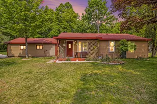 8424 3rd St, Onekama, MI 49675 - Photo 97