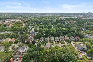 1038 Widdicomb Ave NW, Grand Rapids, MI 49504 - Photo 27