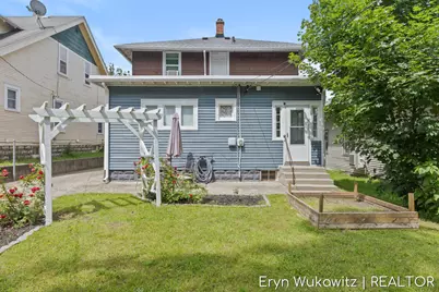 1038 Widdicomb Avenue NW, Grand Rapids, MI 49504 - Photo 23