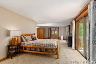 5837 Warner St, Allendale, MI 49401 - Photo 15