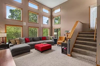 2685 Hunters Point, Kalamazoo, MI 49048 - Photo 3