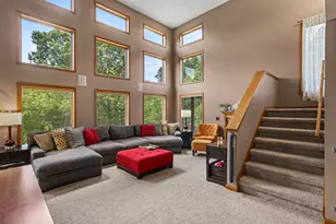 2685 Hunters Point, Kalamazoo, MI 49048 - Photo 3