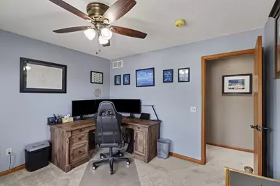 2685 Hunters Point, Kalamazoo, MI 49048 - Photo 17