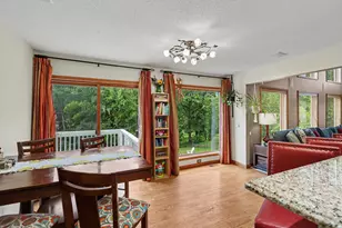 2685 Hunters Point, Kalamazoo, MI 49048 - Photo 9