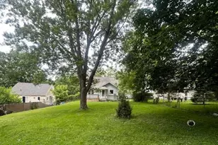 3527 Kent Ave, Kalamazoo, MI 49008 - Photo 3