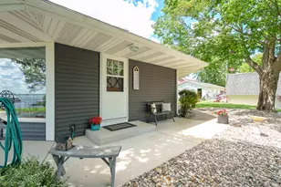 2282 Parker Dr, Wayland, MI 49348 - Photo 11