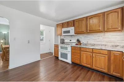 4826 Burt Avenue, Grand Ledge, MI 48837 - Photo 11