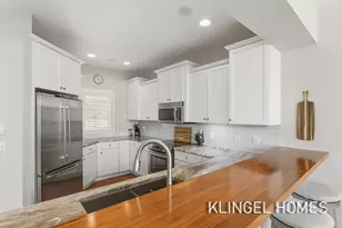 17528 N Fruitport Rd, Spring Lake, MI 49456 - Photo 9