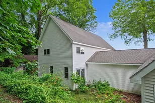 50756 Garrett Rd, Dowagiac, MI 49047 - Photo 5