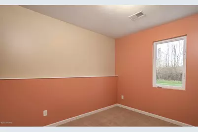 7058 Shady Knoll Drive SE, Caledonia, MI 49316 - Photo 13