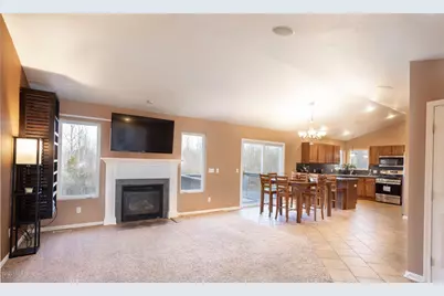 7058 Shady Knoll Drive SE, Caledonia, MI 49316 - Photo 5