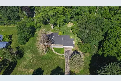 24900 N Cromwell Drive, Franklin, MI 48025 - Photo 29