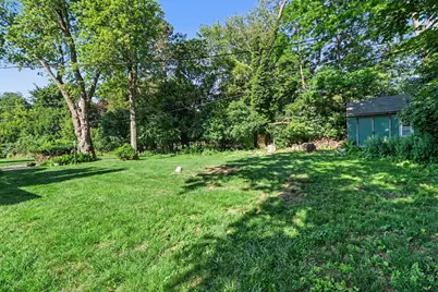 24900 N Cromwell Drive, Franklin, MI 48025 - Photo 25